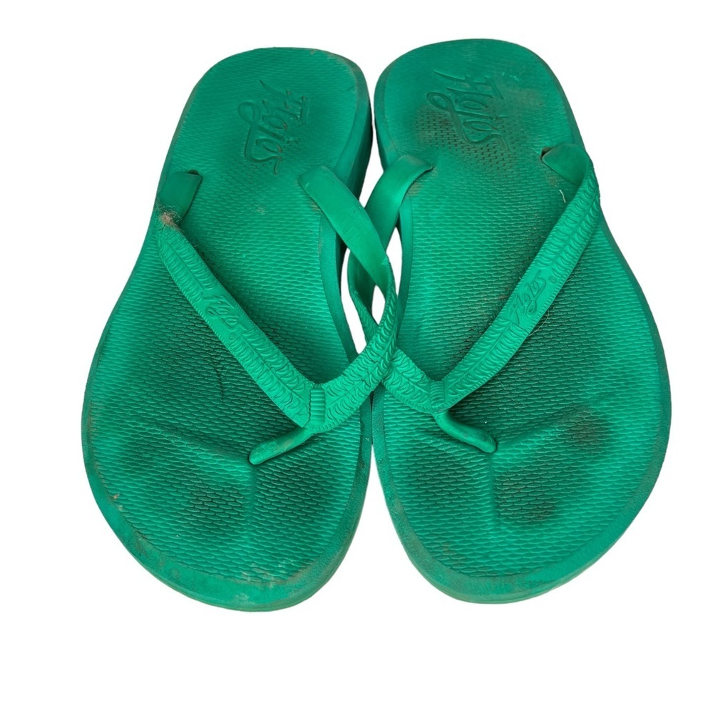 FloJos Green Flip Flop Sandals‎